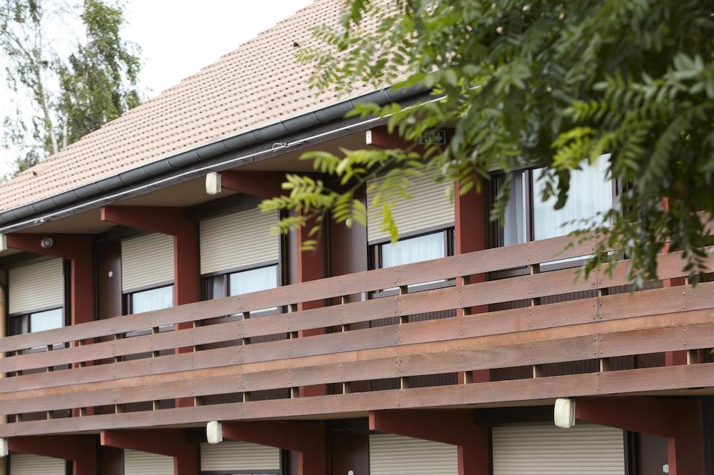 كامبانيل ليل سود دواي كوينسي المنطقة الخارجية