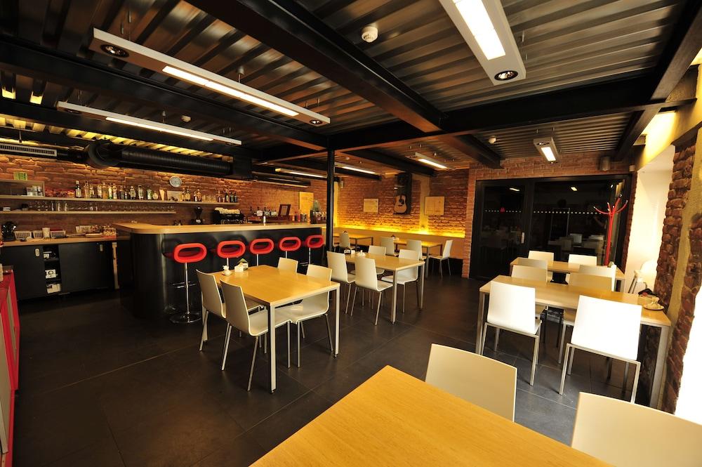 Hotel U Tri volu