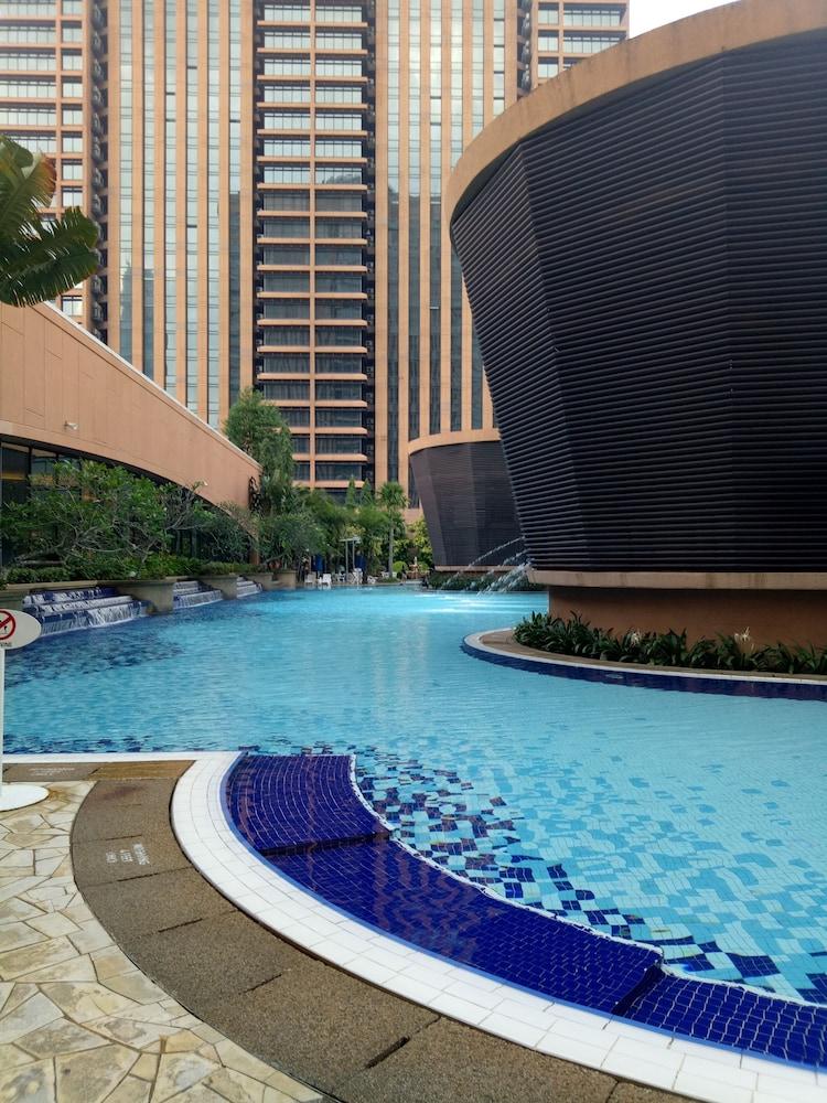Times Square Private Service Suite at KL Outdoor Pool