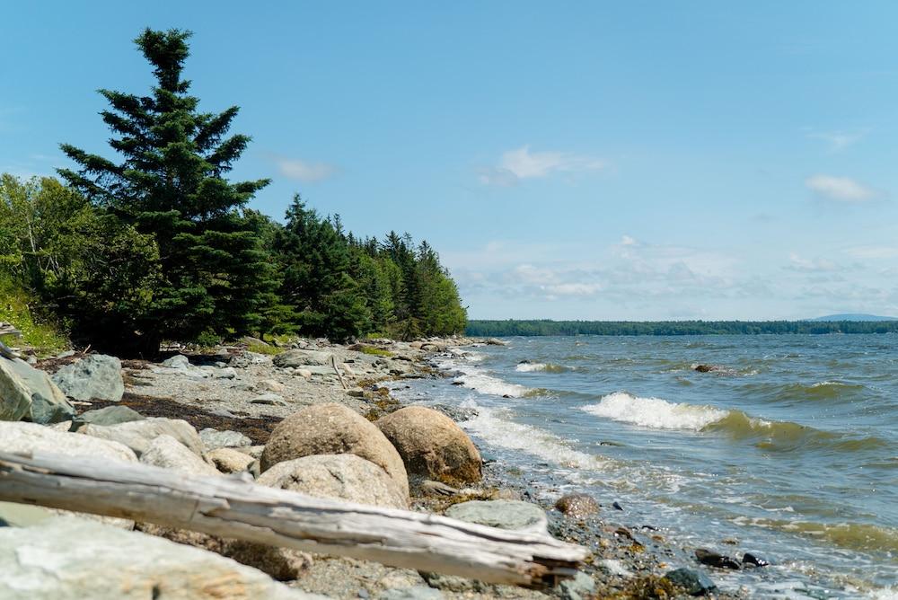 Under Canvas Acadia Property Grounds