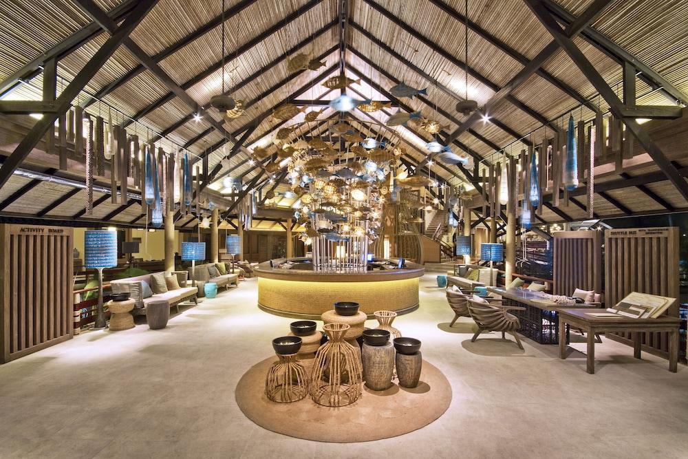 كيب بانوا هوتل الردهة