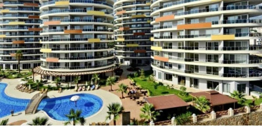 ألانيا فيستا جاردن أبارتمنتس الصورة الأساسية