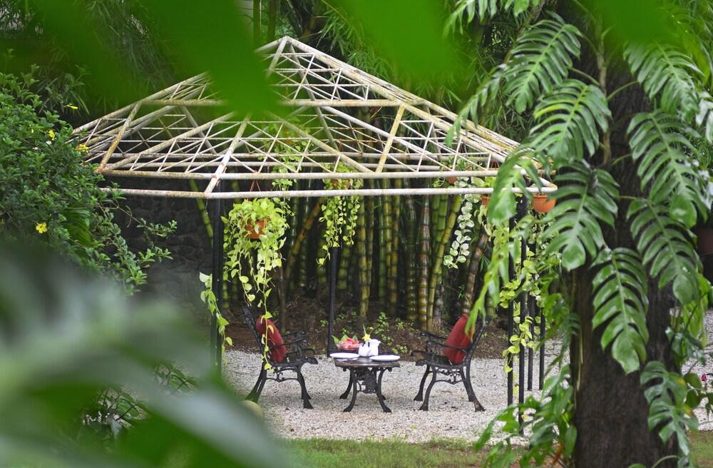 Manas Resort with Petting Zoo Exterior
