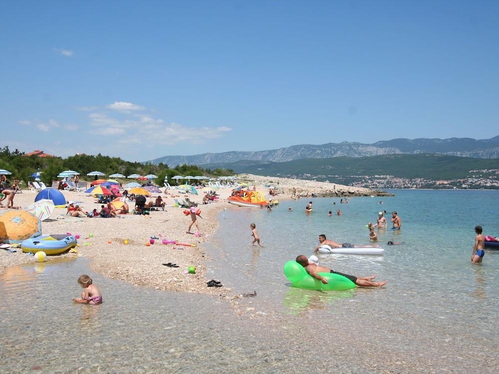 Classy Villa With a sea View in Krk Island Exterior