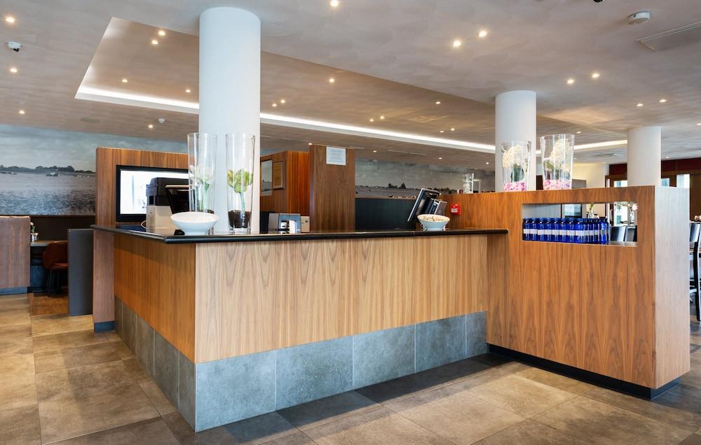 باستيون هوتل دين هاج ريجسويجك منطقة الاستقبال