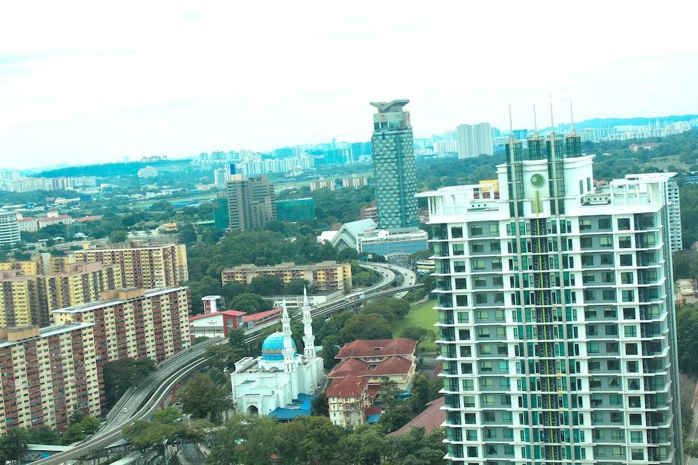 ذا مانور لاكشري سويتس آند أبارتمينتس منظر من الجو