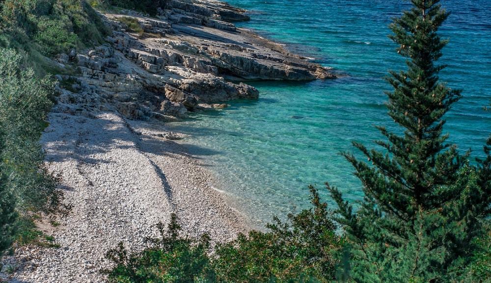 Anassa Mare Villas and Residences