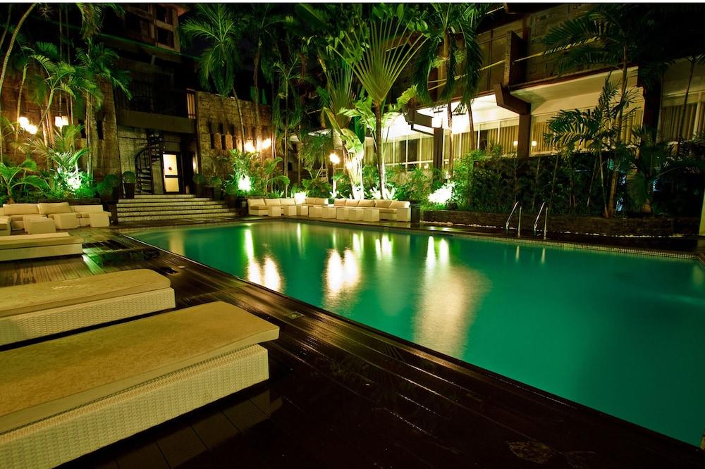Sulo Riviera Hotel