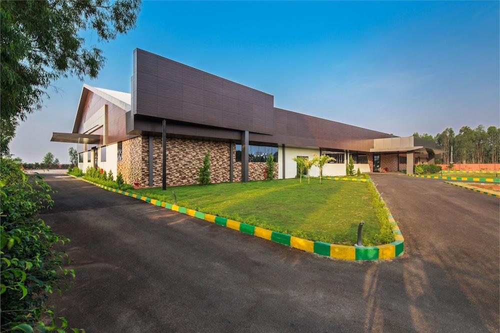 كلاركس إكسوتيكا كونفينشن، ريزورت آند سبا المنطقة الخارجية