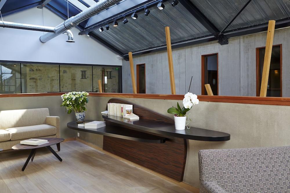 أوتل ليه هيرب فول داخلي