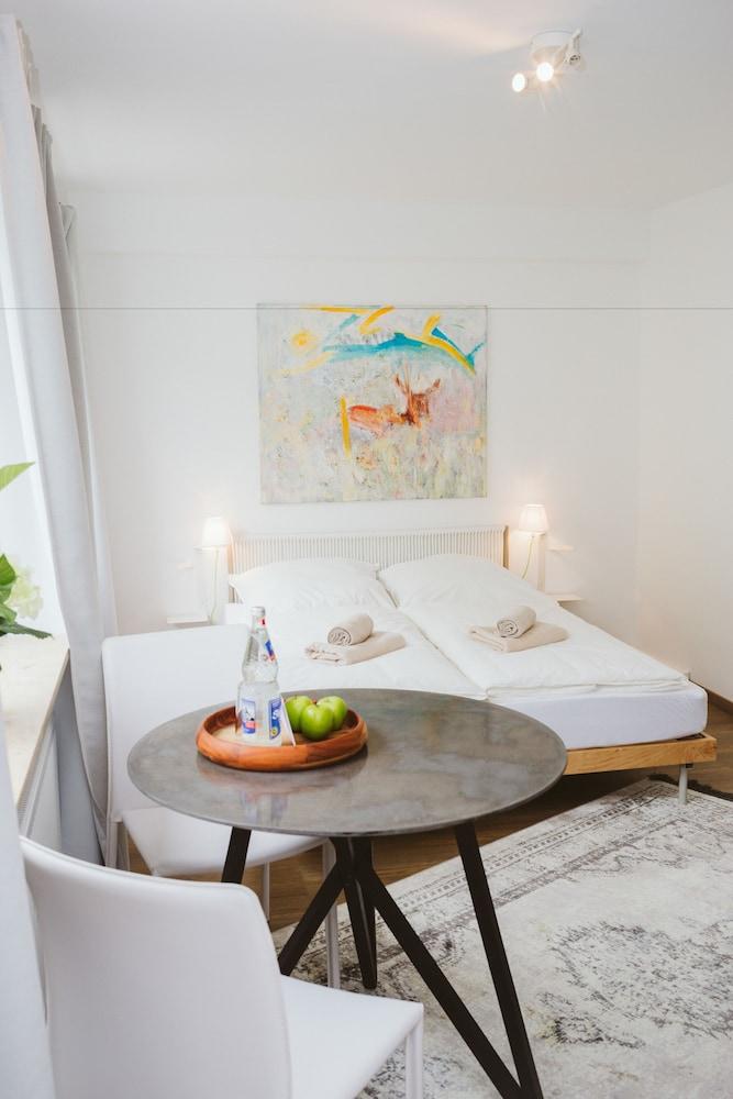 Glück Auf Appartements Rüttenscheiderstraße Room