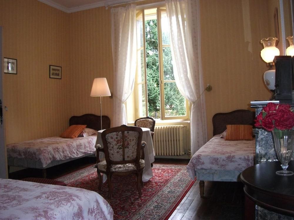 Château de Belle-Vue Room