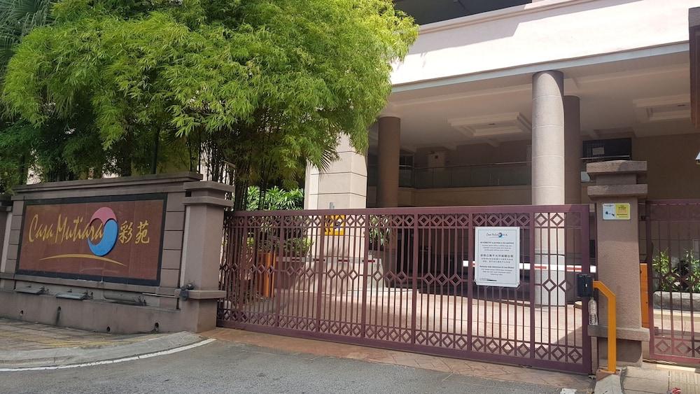 بالكوني هيجاو آت كاسا موتيارا كي إل المنطقة الخارجية