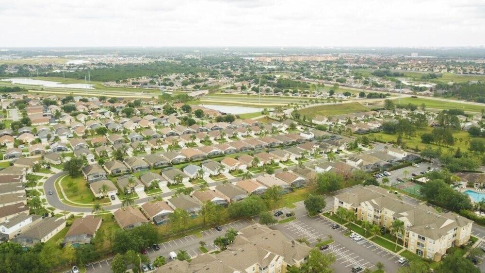 بيوتيفول بوترفلاي بالم المنطقة الخارجية