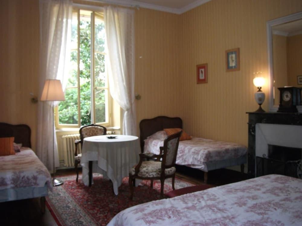 Château de Belle-Vue Room