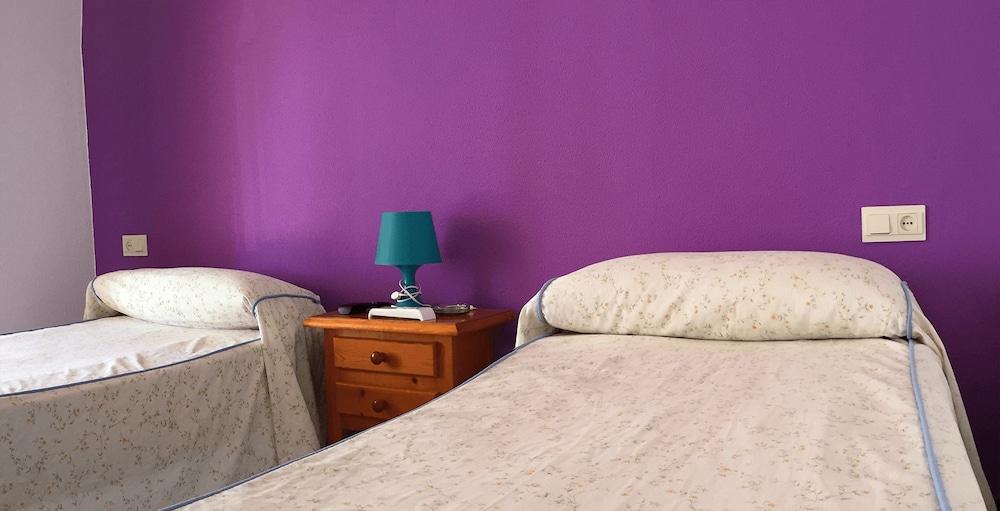 بنسيون بينزابا غرفة