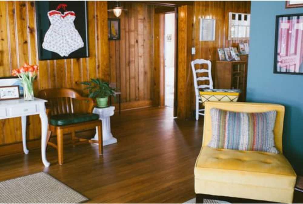 بيكون هاوس إن بد آند بريكفاست الفندق من الداخل