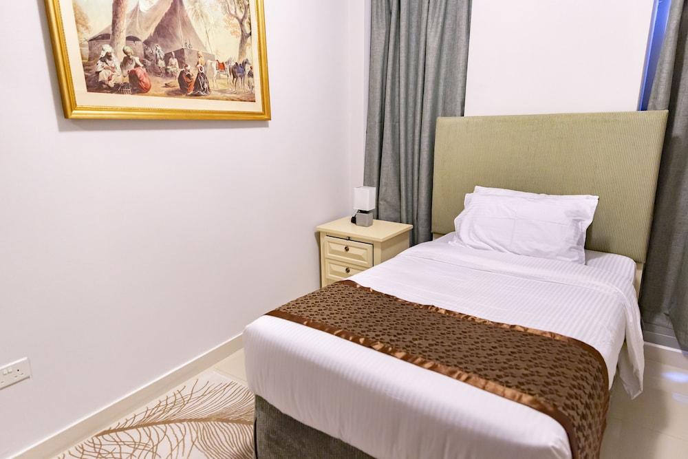 برافو واي ستاند بوينت برج بي بوسط المدينة غرفة