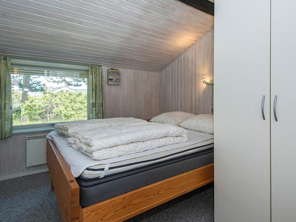 ويلكومينج هوليداي هوم إن هين ويذ باربيكو غرفة