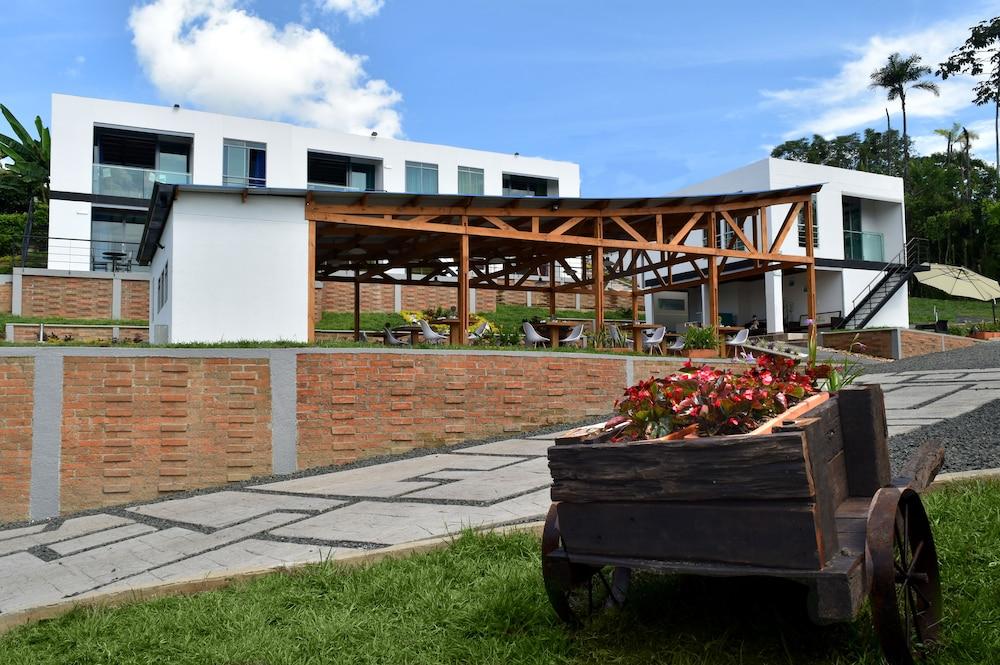 سيفانا هوتل  ويلنيس أند سبا المنطقة الخارجية