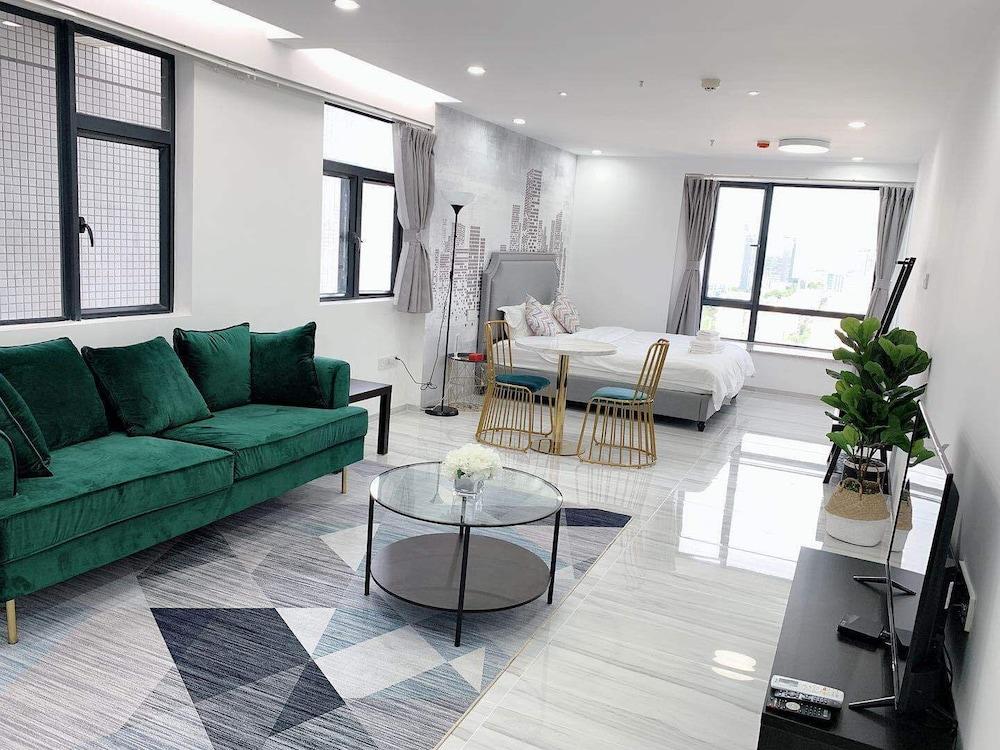 تشونغشان بيرث هوتل