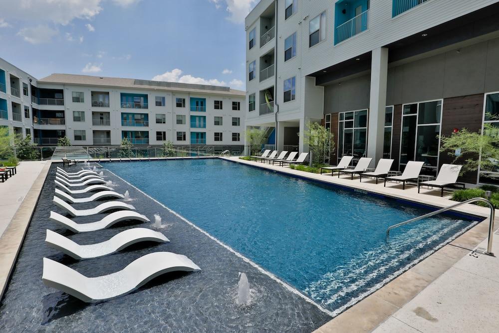 كاسا أوستين إيست أبارتمنتس