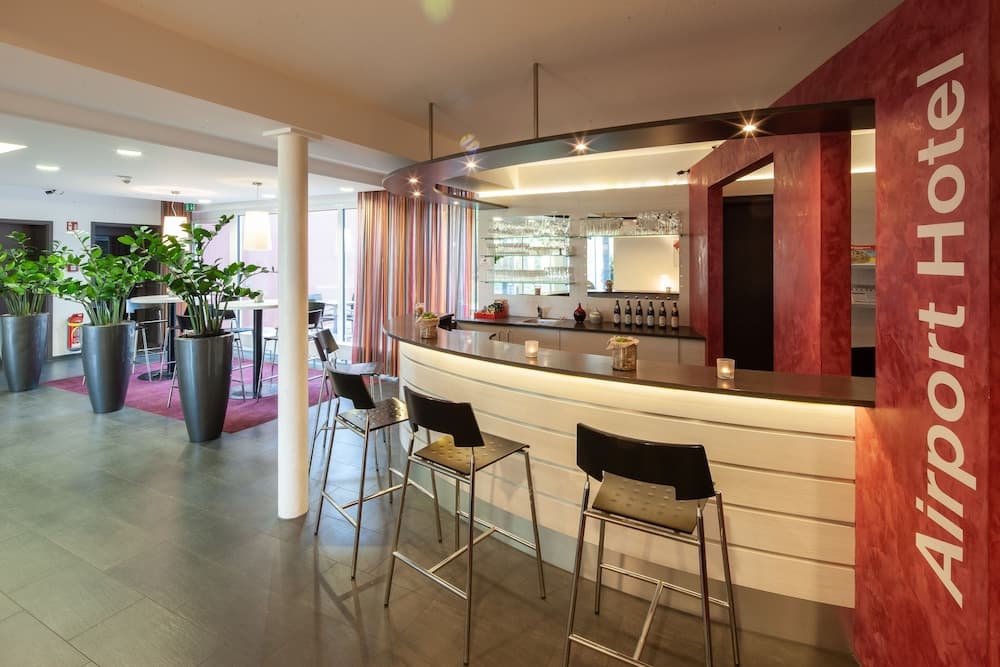 Bergers Airporthotel Memmingen Reception