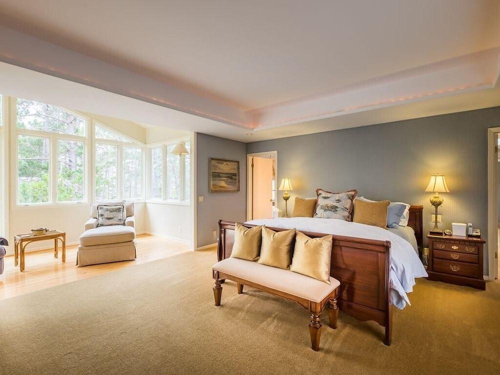 إل إكس55: جولفرز ديلايت بيبل بيتش غرفة