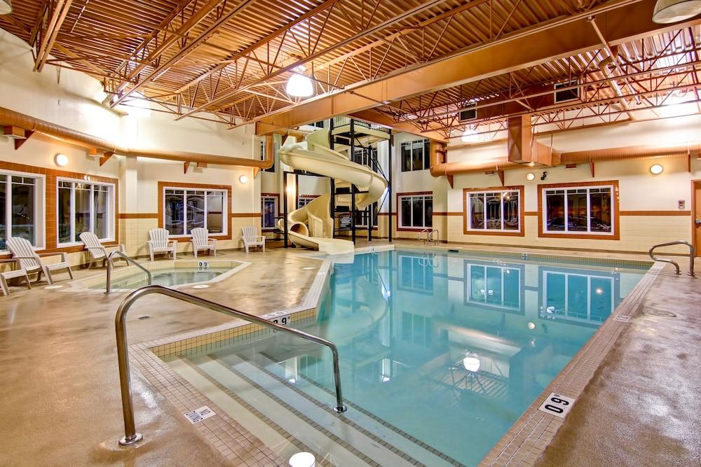Clarion Pointe Waterslide