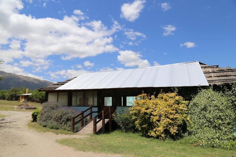 كاباناس لا ميزون كلوب دي كامبو المنطقة الخارجية