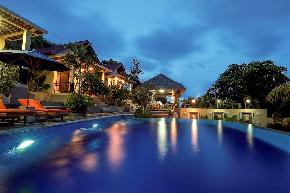 Nipah Pool Villas & Restaurant Outdoor Pool