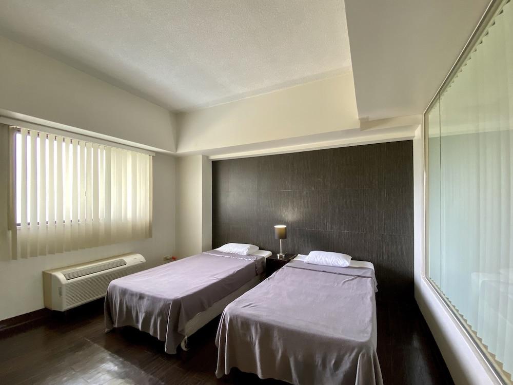 بيا ريزورت هوتل كورنر 2 بد روم 2 غرفة