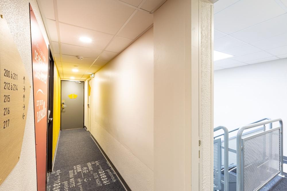 بي آند بي هوتل أنجرز بارك إكسبوس تفاصيل الفندق من الداخل