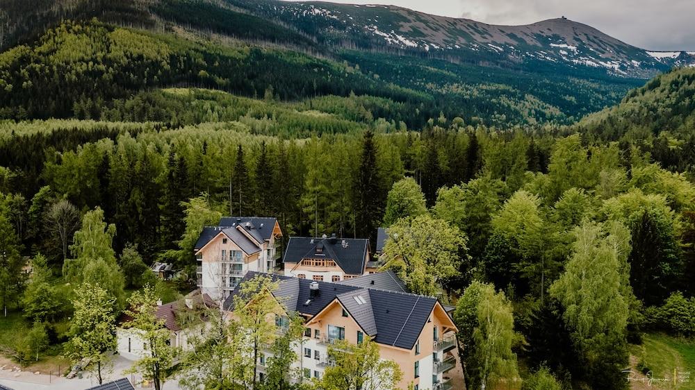 جرين أبارتمنتس