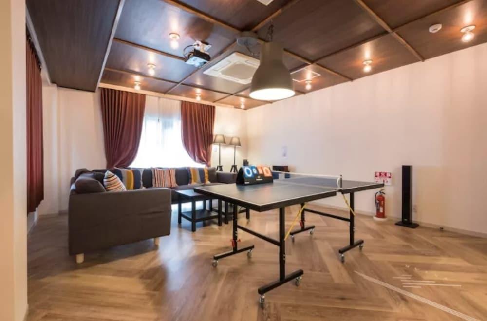 كلور نيبون باشي الصورة الأساسية