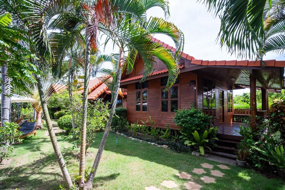 أو واي أو 786 بانجساراي فيليدج ريزورت المنطقة الخارجية