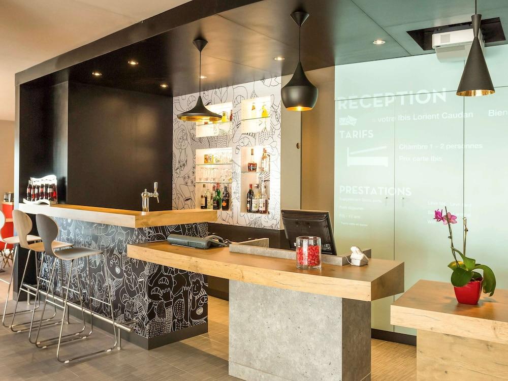 Ibis Lorient-Caudan Exterior