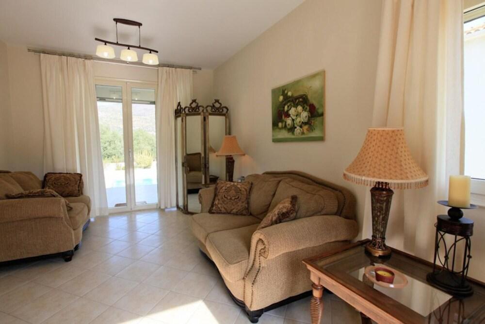 Villa Fedra Large Private Pool Walk to Beach A C Wifi Car Not Required Eco-friendly - 1878 Room