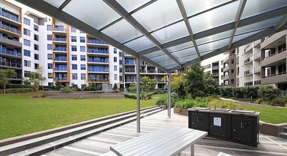 صن درينتشد 3 بد روم أبارتمنت إن توريلا المنطقة المحيطة بالمنشأة