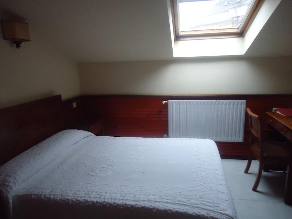 بي آند بي هوتول جيجون سنترو بيغونيا غرفة