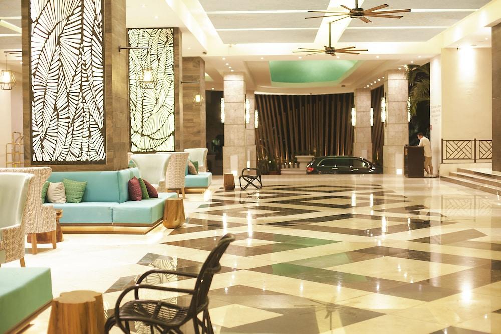 Sunscape Cancun All-Inclusive Resort & Spa by Hyatt Lobby