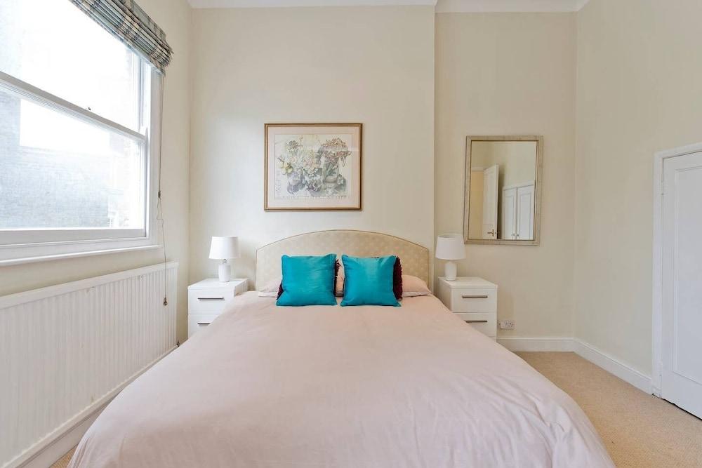 Charming 1 Bed Apt in Pimlico - Walk to Palace Room
