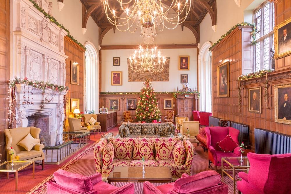 رشتون هول هوتل آند سبا داخلي