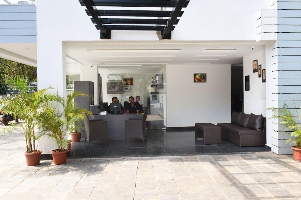 Treehouse Alchemy Creek Goa Lobby Sitting Area