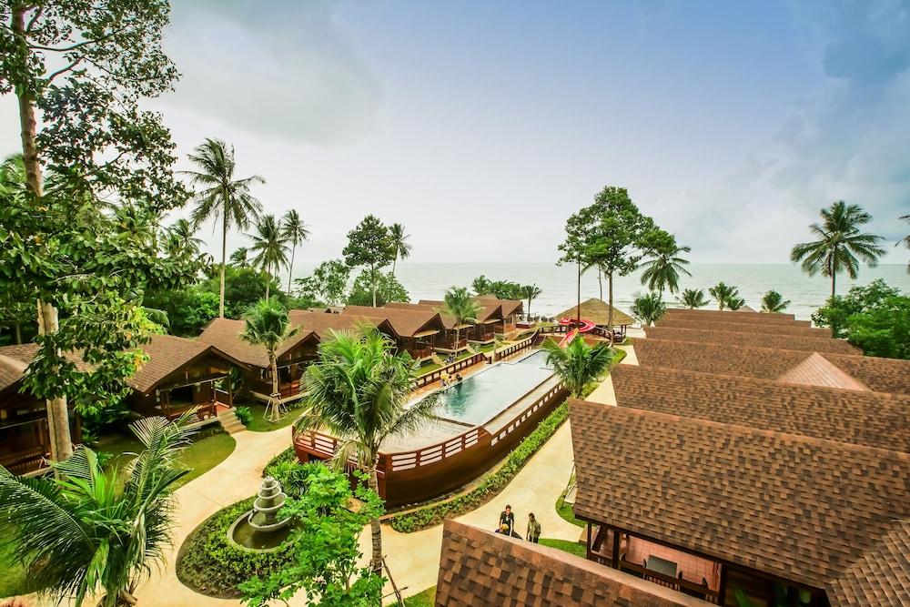 Khanom Cabana Beach Resort Aerial View