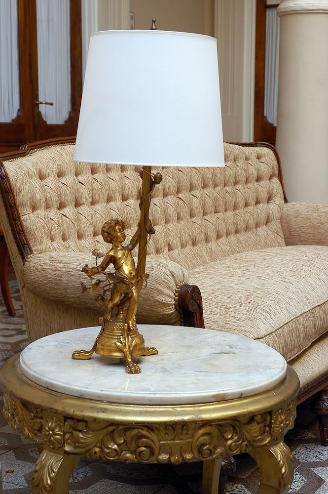 هوتل دي كاسكو منطقة الجلوس في الردهة