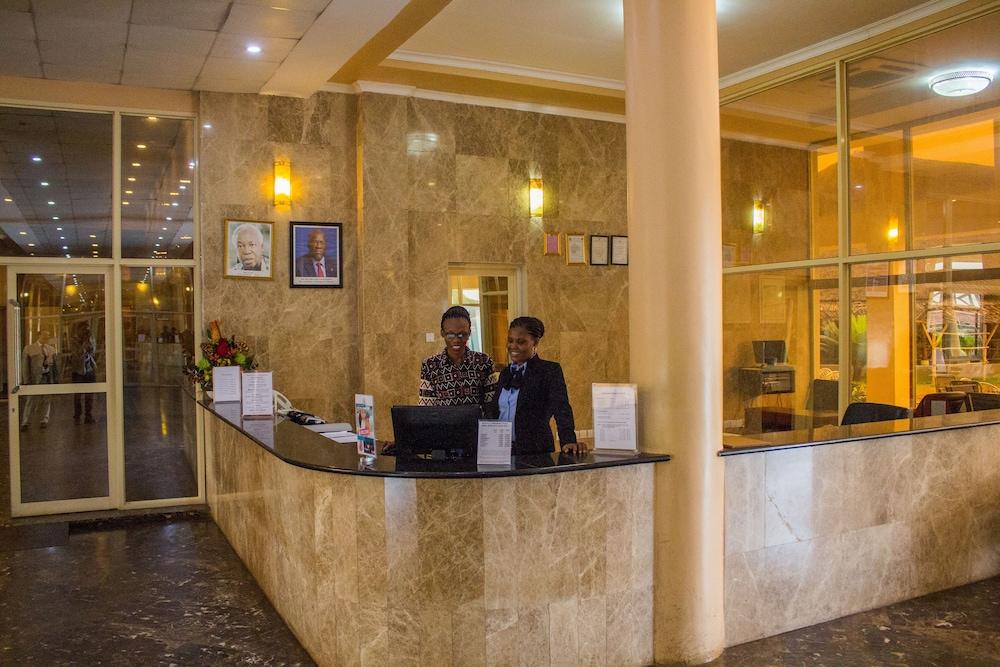 لاند مارك إمبزي بيتش ريزورت منطقة الاستقبال