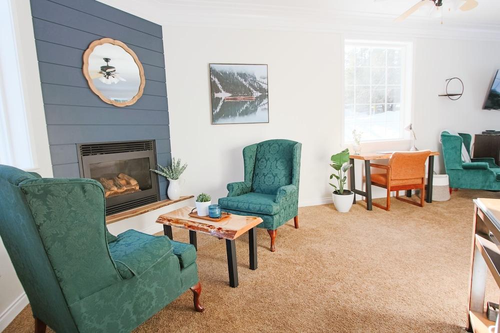 ذي إن آت ذا ناينث هول بد آند بريكفاست غرفة