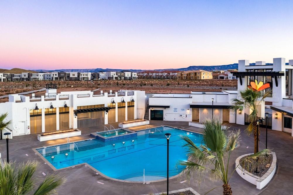 Endless Summer at the Shores #84 by RedAwning Exterior