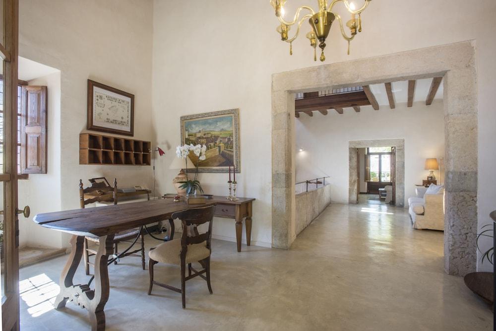 Sa Bisbal - Turismo De Interior Reception Hall